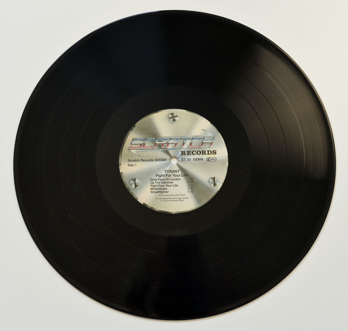 High Resolution Photo #14 TYRANT - Fight for your life https://vinyl-records.nl 